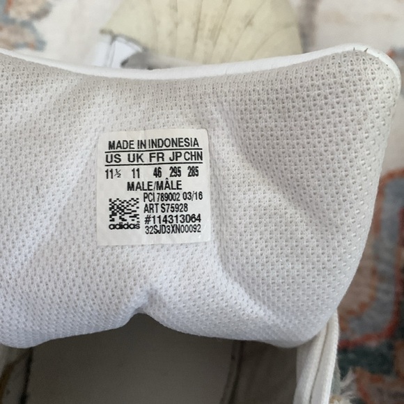 High top shell toe adidas red and white - Picture 4 of 5